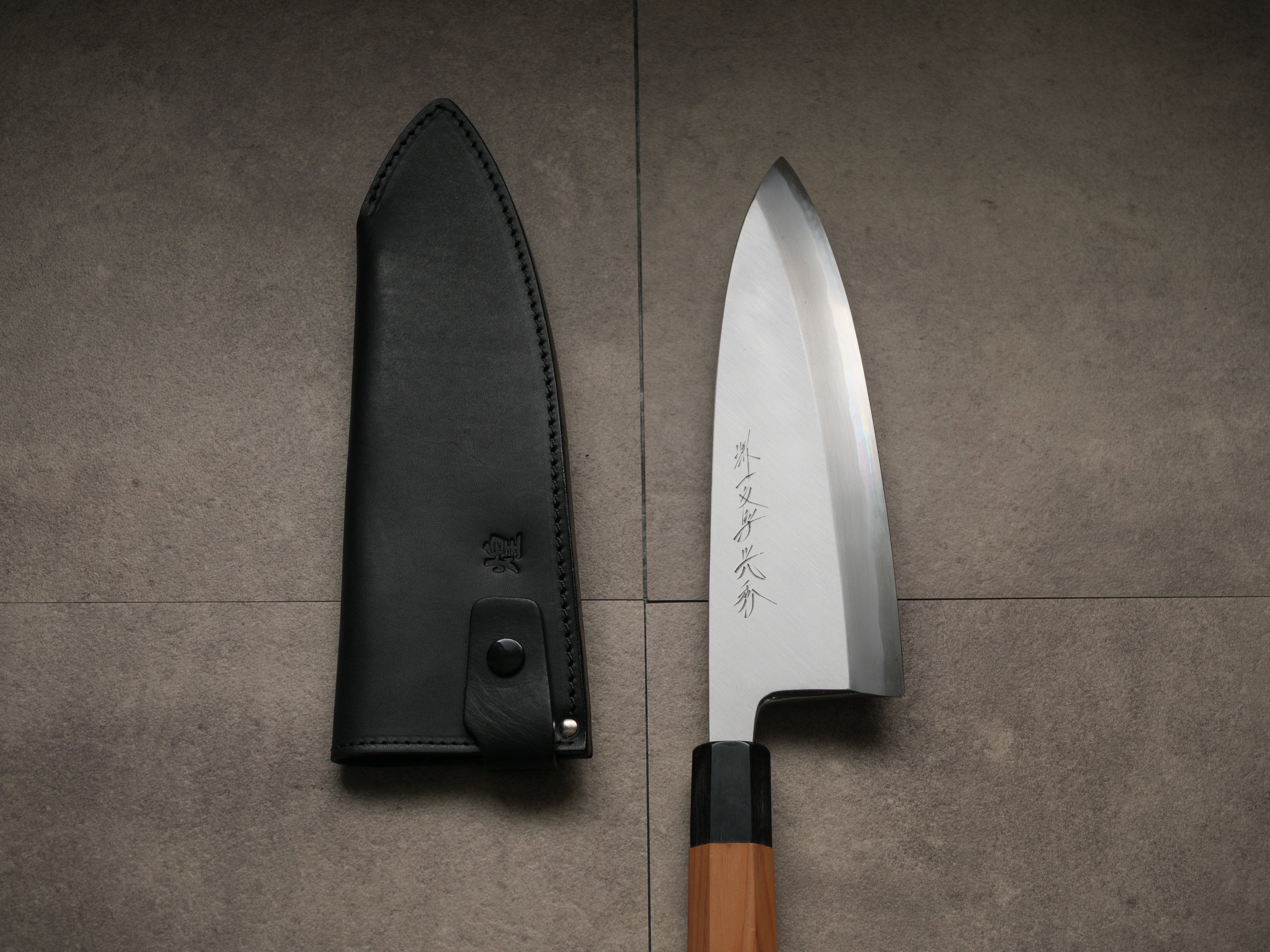 包丁サヤ 手作り革製鞘 出刃包丁